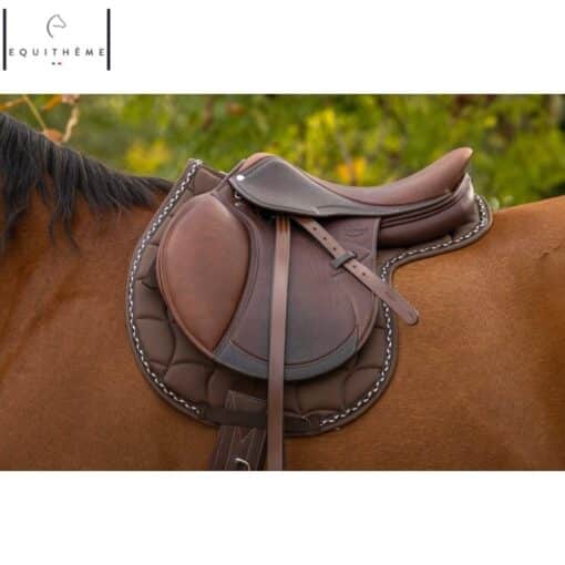Tapis hunter choco EQUITHÈME Sellerie Equinoxe Shop Fuveau