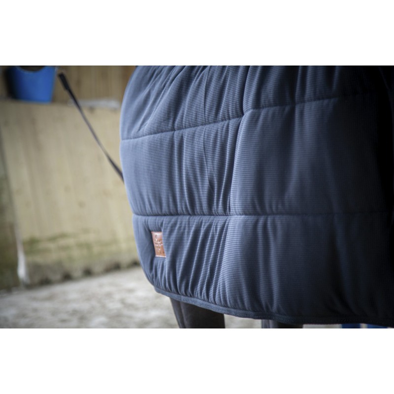 sous-couverture-paddock-underblancket