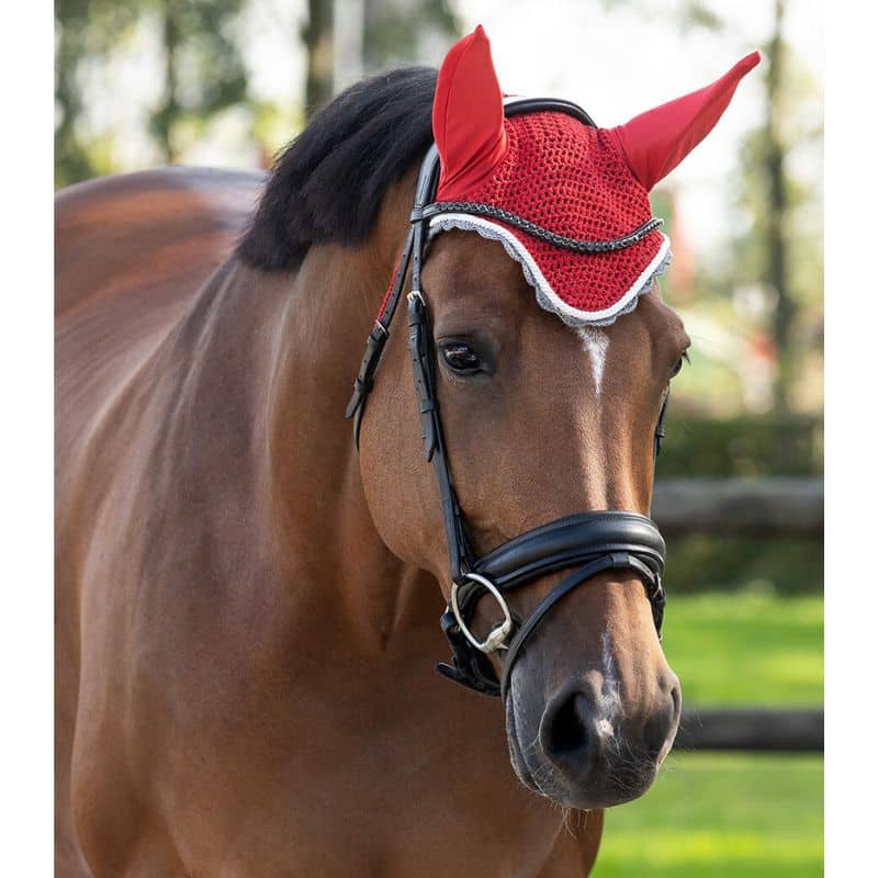 Bonnet anti-mouches COLOR QHP Q-Essentials cheval rouge Bonnet anti-mouches COLOR QHP Q-Essentials rouge cheval et poney Equinoxe-Shop