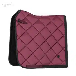 Tapis de dressage Zahra QHP AW25 3233 Wine red Sellerie Equinoxe Shop Fuveau