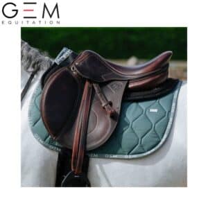 GEM tapis love GEM Bleu Pacific Automne hiver 2025 Sellerie Equinoxe Shop Fuveau GEM tapis love GEM Bleu Pacific Automne hiver 2025 Sellerie Equinoxe Shop Fuveau