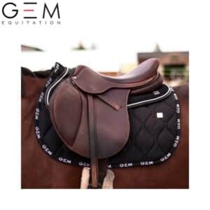 GEM tapis love GEM Noir Automne hiver 2025 Sellerie Equinoxe Shop Fuveau GEM tapis love GEM Noir Automne hiver 2025 Sellerie Equinoxe Shop Fuveau