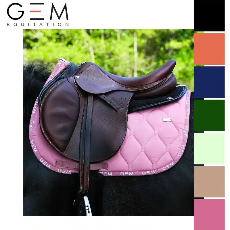 Le Tapis NEW LOVE GEM nous revient avec de nouveaux coloris pour la saison SS25.