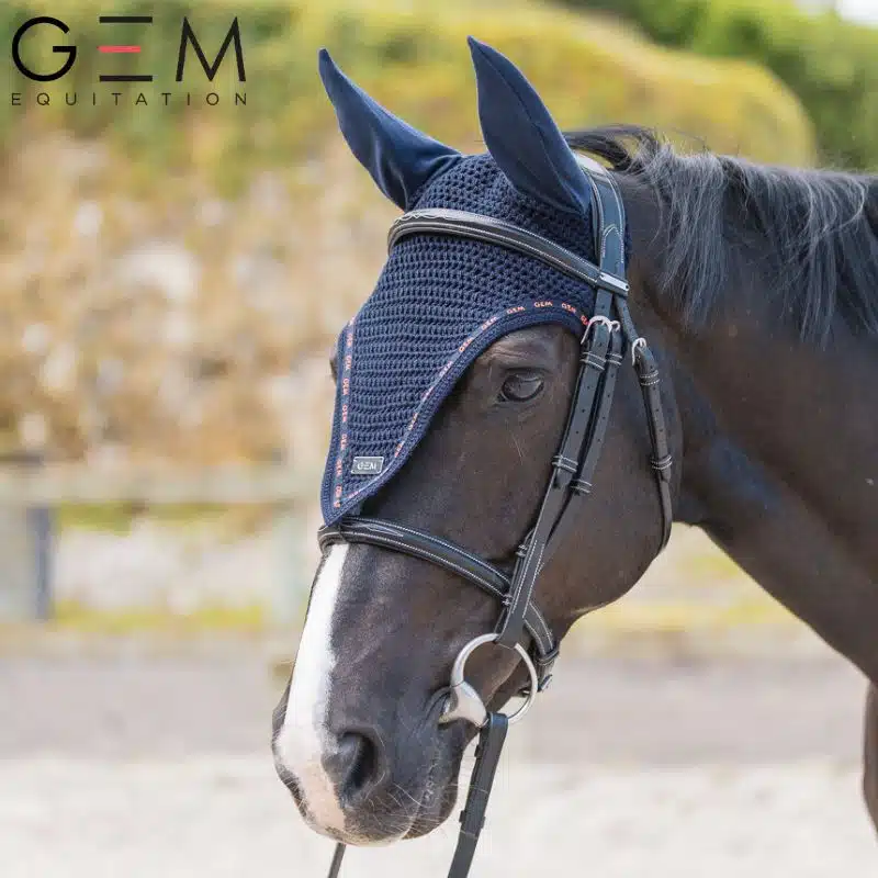 cheval portant un bonnet long Love GEM marine corail SS26