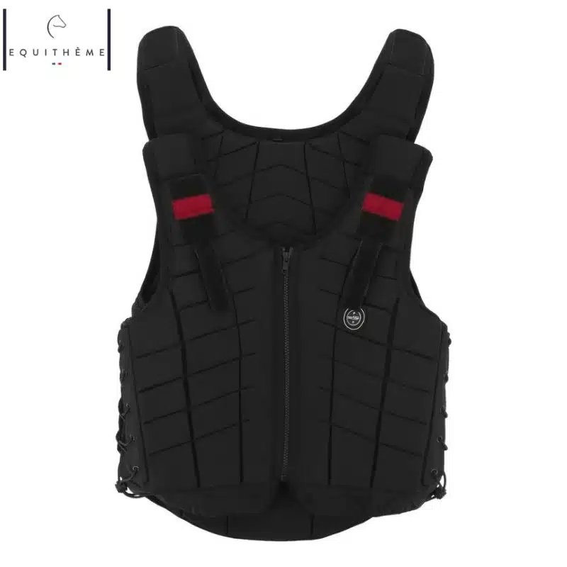 https://equinoxe-shop.com/wp-content/uploads/2025/04/gilet-de-protection-zippe-CCE-Tyr-enfant-Level-3-EQUITHEME-Sellerie-Equinoxe-Shop-Fuveau.jpg