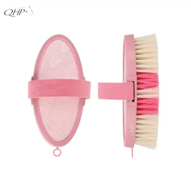Brosse douce enfant Lyvia QHP 5631 rose coeur de poney Sellerie Equinoxe Shop Fuveau