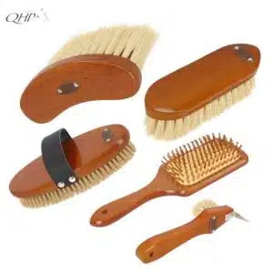 Coffret de pansage Royal QHP 5548 choco Sellerie Equinoxe Shop Fuveau