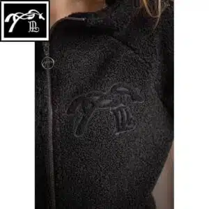 Sweat à capuche Miwi noir 963346 polaire bouclée PENELOPE COLLECTION AW25 SELLERIE EQUINOXE SHOP FUVEAU Sweat à capuche Miwi noir 963346 polaire bouclée PENELOPE COLLECTION AW25 SELLERIE EQUINOXE SHOP FUVEAU