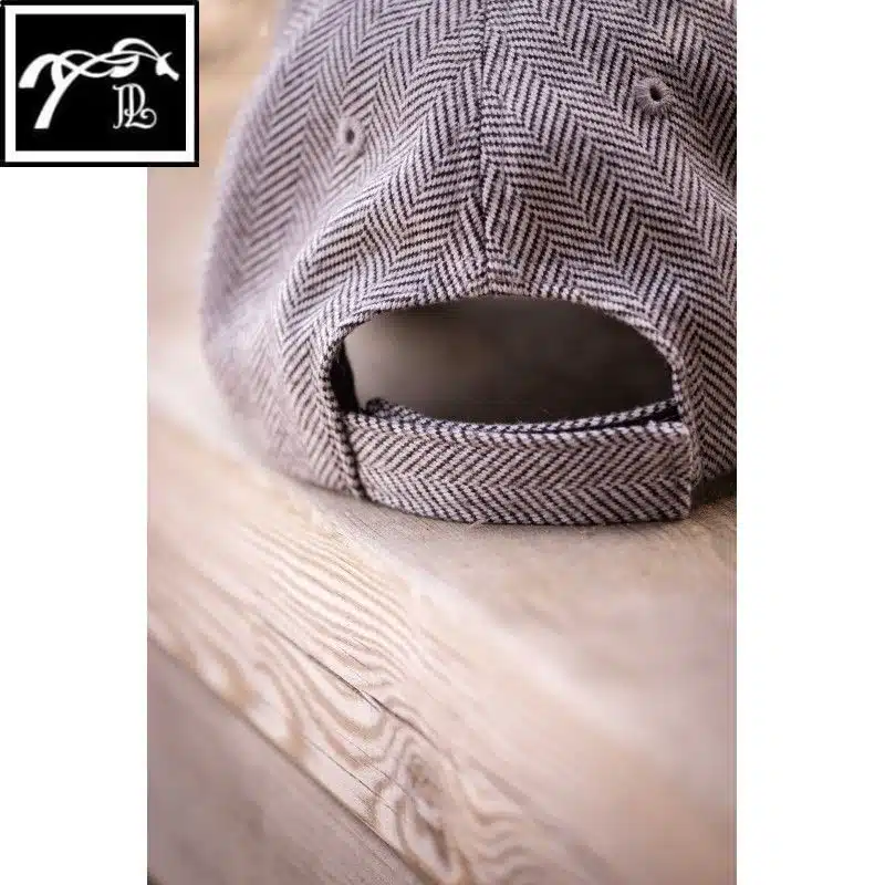 casquette-femme-naomi-chevron-penelope-noir.jpg Casquette femme Naomi Chevron Pénélope Store