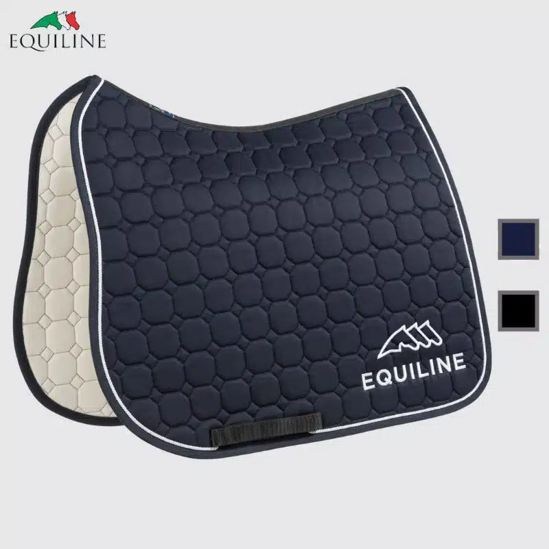 TAPIS DE DRESSAGE AVEC LOGO OUTLINE EQUILINE EC018PB01042 noir Sellerie Equinoxe Shop