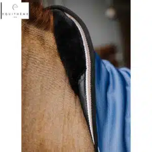 Tyrex Aisance 1200D – Détail de la doublure au garrot Couverture Tyrex Aisance 1200D zoom doublure au niveau du garrot