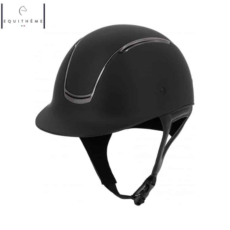 Casque d'équitation Soazy Noir Chrome silver visière courte EQUITHÈME 911970 Sellerie Equinoxe Shop Fuveau