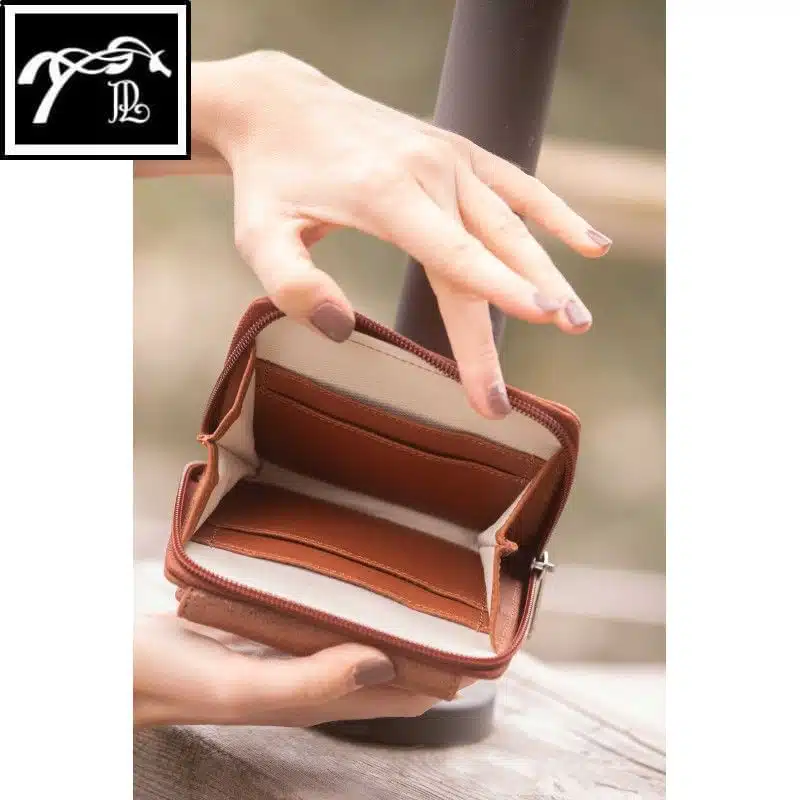 Porte Monnaie Clémence cognac 936024014 PENELOPE COLLECTION LEPREVOST SELLERIE EQUINOXE SHOP