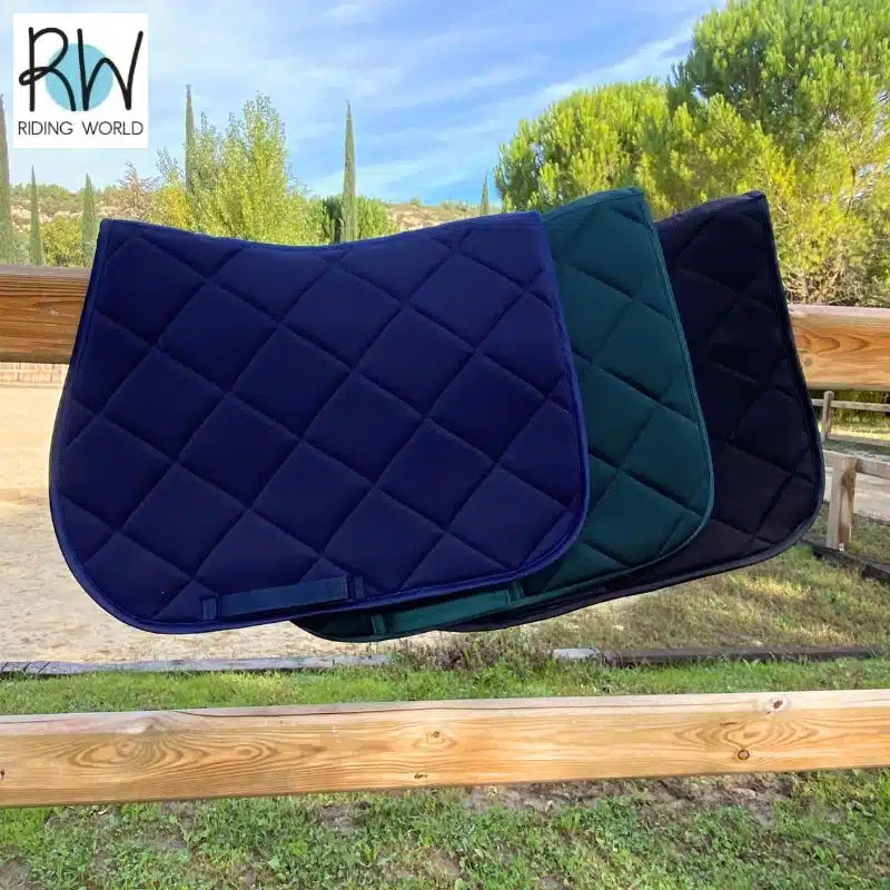 Tapis de selle Essentiel RIDING WORLD 204060 Sellerie Equinoxe Shop Fuveau