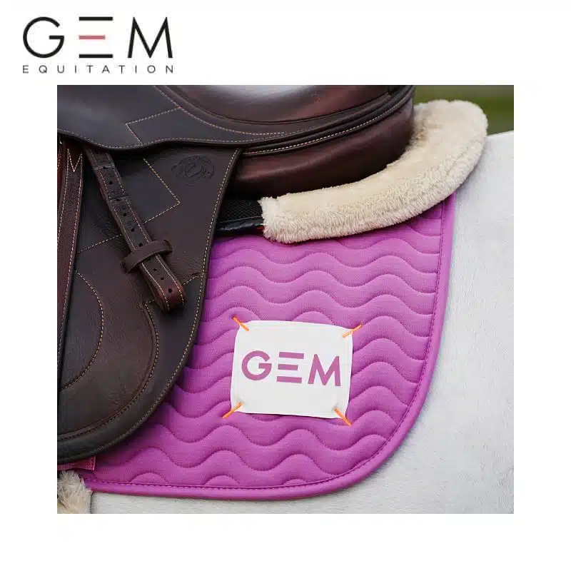 Tapis d'équitation GEM TOUC TOUC rose AW25 Sellerie Equinoxe Shop Fuveau