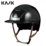 Casque d'équitation Kooki Lady noir Shiny visière large jugulaire marron clair KASK Sellerie Equinoxe Shop Fuveau Casque d'équitation Kooki Lady noir Shiny visière large jugulaire marron clair KASK Sellerie Equinoxe Shop Fuveau