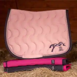 Tapis de selle diamant 204846113 ROSE PALE MARINE PENELOPE COLLECTION LEPREVOST SELLERIE EQUINOXE SHOP FUVEAU Tapis de selle diamant 204846113 ROSE PALE MARINE PENELOPE COLLECTION LEPREVOST SELLERIE EQUINOXE SHOP FUVEAU