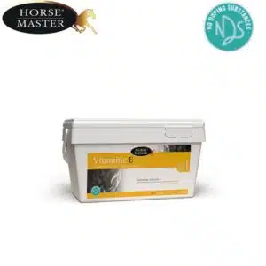 Vitamine E Horse Master en poudre seau de 2 kg Vitamine E cheval Horse Master 2 kg 55 000 UI pour cheval