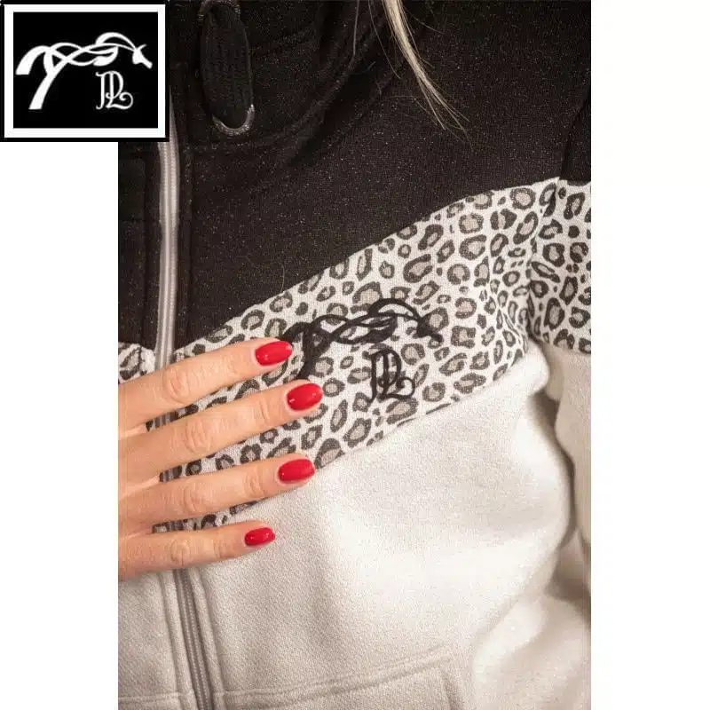 Sweat noir beige Leonative Pénélope Store 963362 SS26 motif léopard Sellerie Equinoxe Shop Fuveau Sweat noir beige Leonative Pénélope Store 963362 SS26 motif léopard Sellerie Equinoxe Shop Fuveau