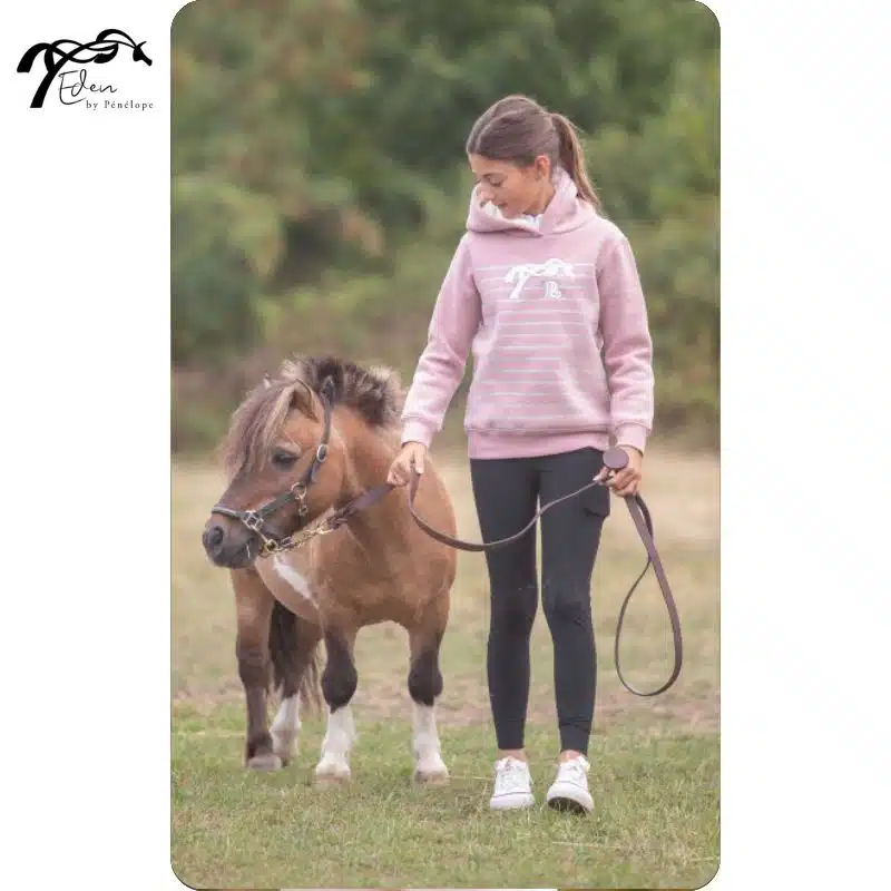 sweat-equitation-junior-eden-by-penelope-ikona-rose.jpg Sweat équitation junior Eden by Pénélope Ikona rose
