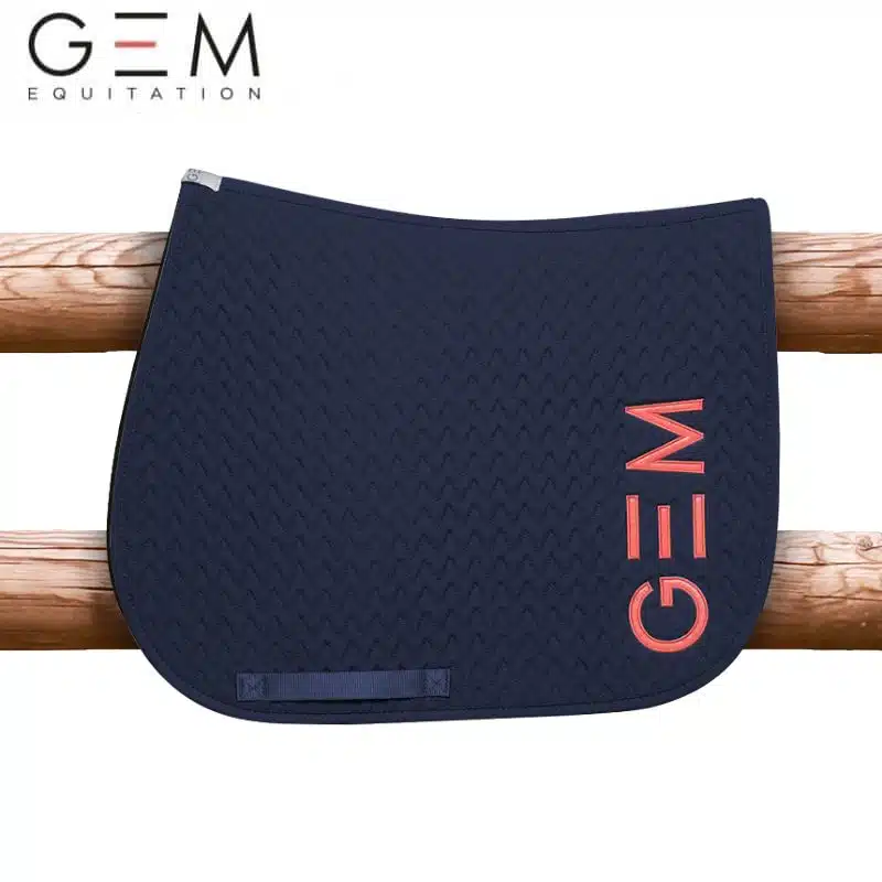 tapis d'équitation TEN marine corail SS26 GEM Sellerie Equinoxe Shop Fuveau tapis d'équitation TEN marine corail SS26 GEM Sellerie Equinoxe Shop Fuveau