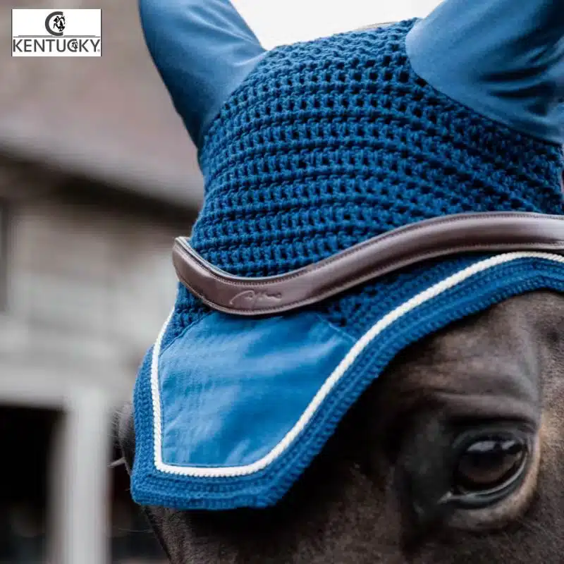 Bonnet Wellington Velvet marine Kentucky 42628 03 Sellerie Equinoxe Fuveau