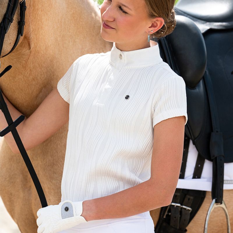 Polo de concours Kynlee Junior QHP 8925 blanc SS26 Sellerie Equinoxe Shop Fuveau