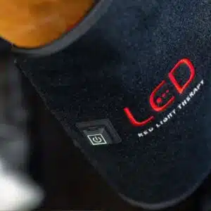 Guêtre de Thérapie par Lumière Rouge LED Horseware cheval Sellerie Equinoxe Shop Fuveau detail Guêtre de Thérapie par Lumière Rouge LED Horseware cheval Sellerie Equinoxe Shop Fuveau detail