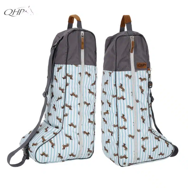 Sac à bottes Stable buddy Dachshund Teckel QHP 5683 Sellerie Equinoxe Shop SS26 Sac à bottes Stable buddy Dachshund Teckel QHP 5683 Sellerie Equinoxe Shop SS26