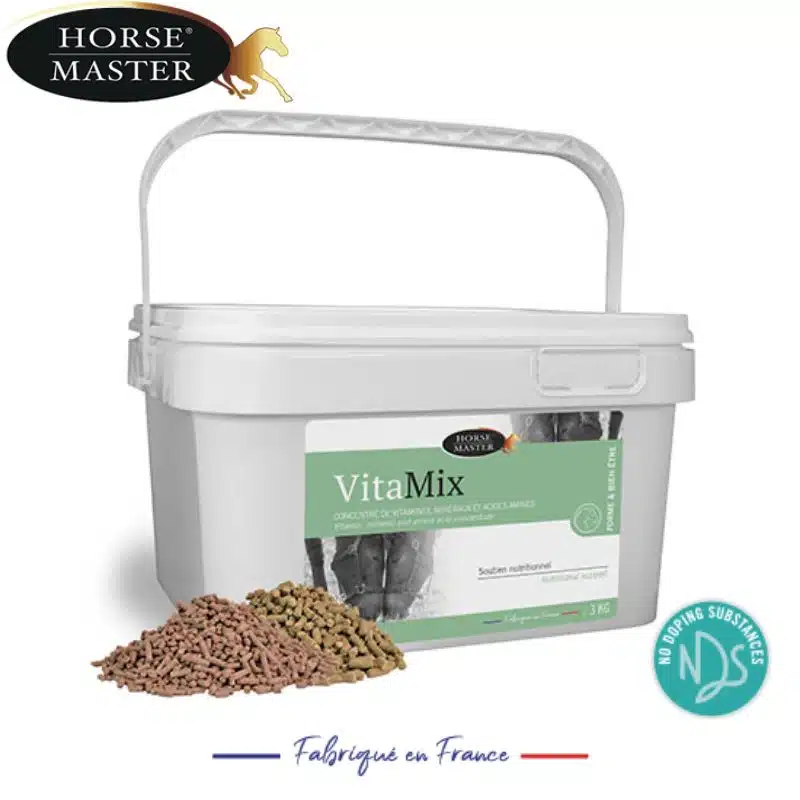 VITAMIX Concentré de vitamines minéraux et acides aminés pour chevaux Horse Master 011020730 Sellerie Equinoxe Shop Fuveau