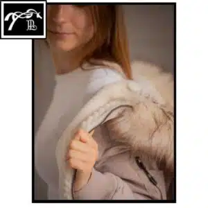 bombers-reversible-taupe-off-white-penelope-lyon-ah2026.jpg Bombers réversible taupe Pénélope Lyon Automne Hiver 2026 2027