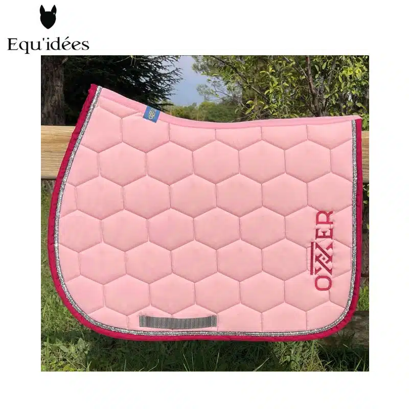 tapis Emblème Oxxer rose pâle framboise