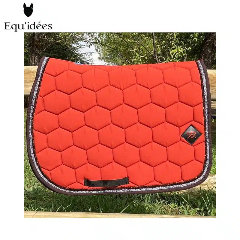 Tapis Love Léo Oxxer orange chocolat Tapis Love Léo Oxxer terracotta et chocolat avec galon léopard.