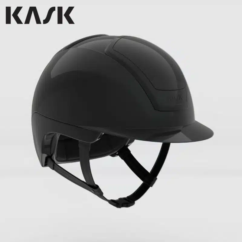 Casque d’équitation KASK Nemesi en coloris Black Skiny