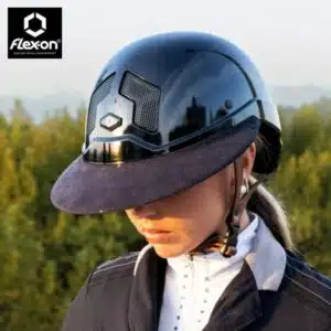 Visière Cristal Flex-on Swarovski coloris Cristal noir portée sur casque Armet