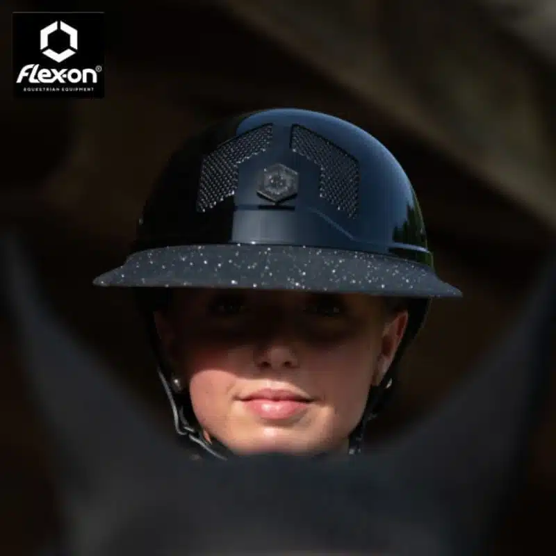 Visière paillettes Flex-on portée vue de face