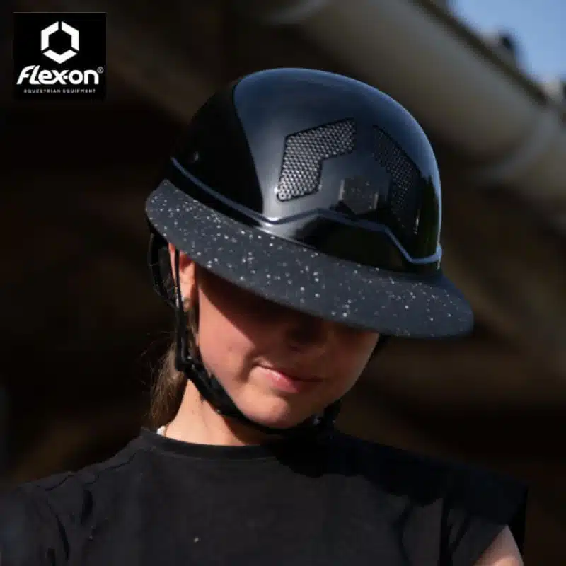 Visière paillettes Flex-on portée vue de profil