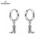 Boucles créoles Botty argentées – Equestrian Shop Boucles d’oreilles créoles argentées Botty avec pendentif botte d’équitation Equestrian Shop