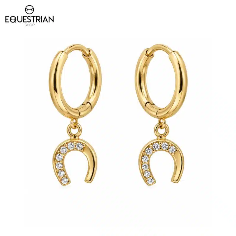 Boucles d’oreilles créoles Alix EQUESTRIAN SHOP dorées avec pendentif fer à cheval orné de strass